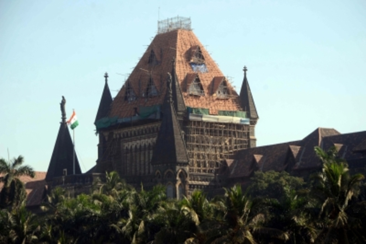 孟买高等法院宣判前杜教教授和其他5人无罪