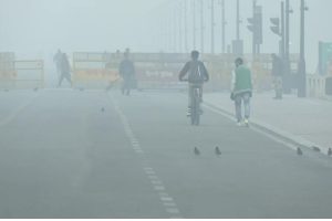 德里的空气质量仍然“非常差”，为337 AQI